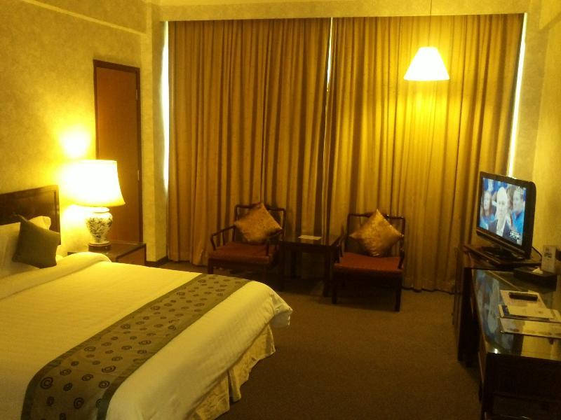 Royal 4* Singapur